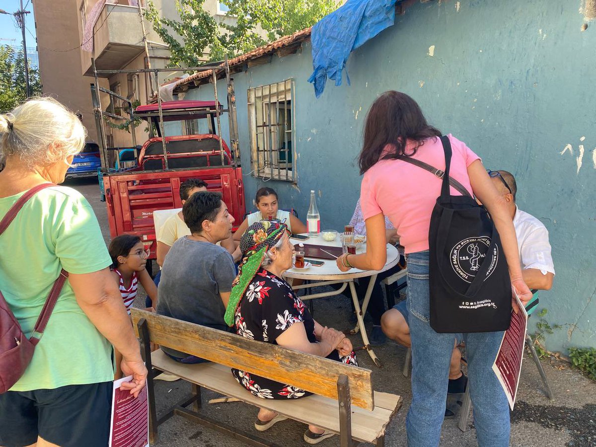 YDemokrasi11's tweet photo. Partizan, 1 Mayıs Mahallesi Kuruluş Festivaline katılım çağrılarını sürdürüyor

https://t.co/8ovzyqQbz8 https://t.co/s4yqVbdGes