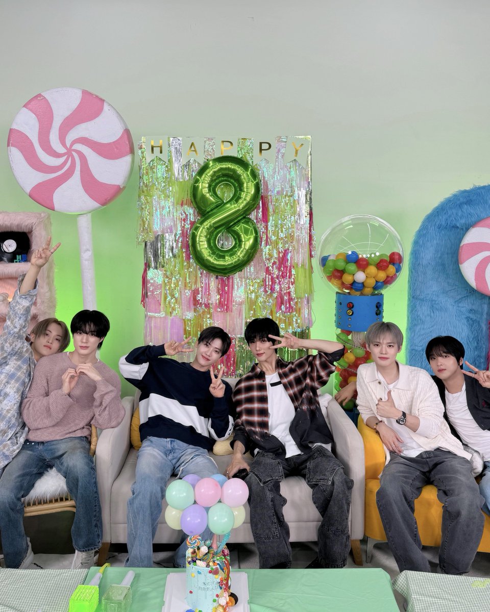 NCTsmtown_DREAM's tweet image. ˖⁺‧₊˚♡8️⃣th Birthday♡˚₊‧⁺˖

#NCTDREAM #8th_Anniversary
#NCTDREAM_8th_Anniversary