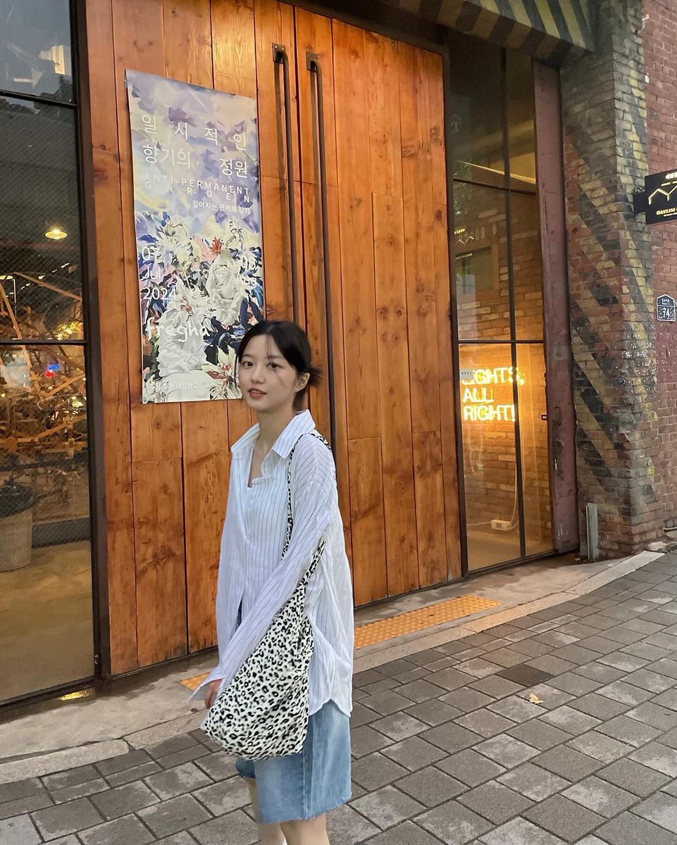 forhyeonsoo's tweet photo. [240825 hyeon0_0soo IG Update]

#김현수 #KimHyeonsoo https://t.co/wFZv6iRyHq
