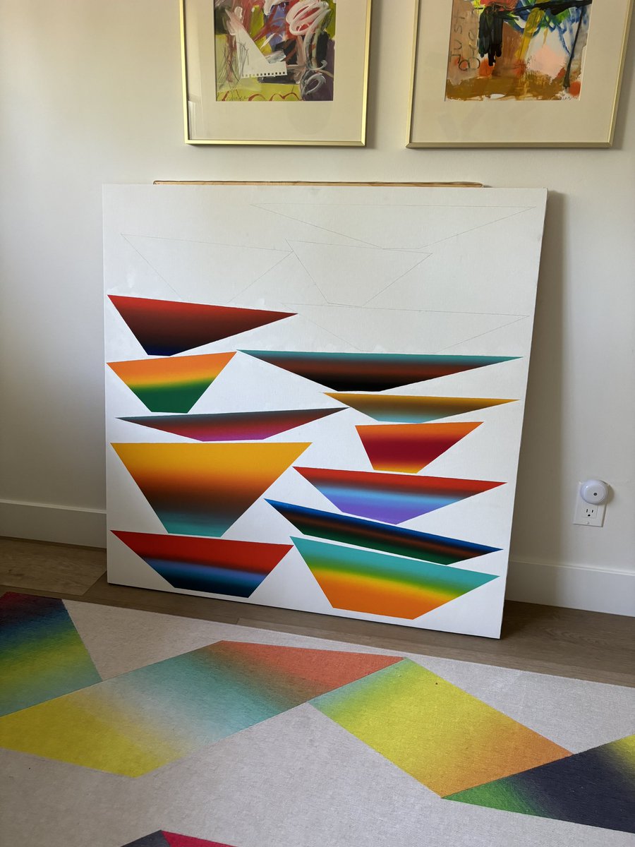 It’s been really lovely slowing down; painting larger encourages me to pause 🌻