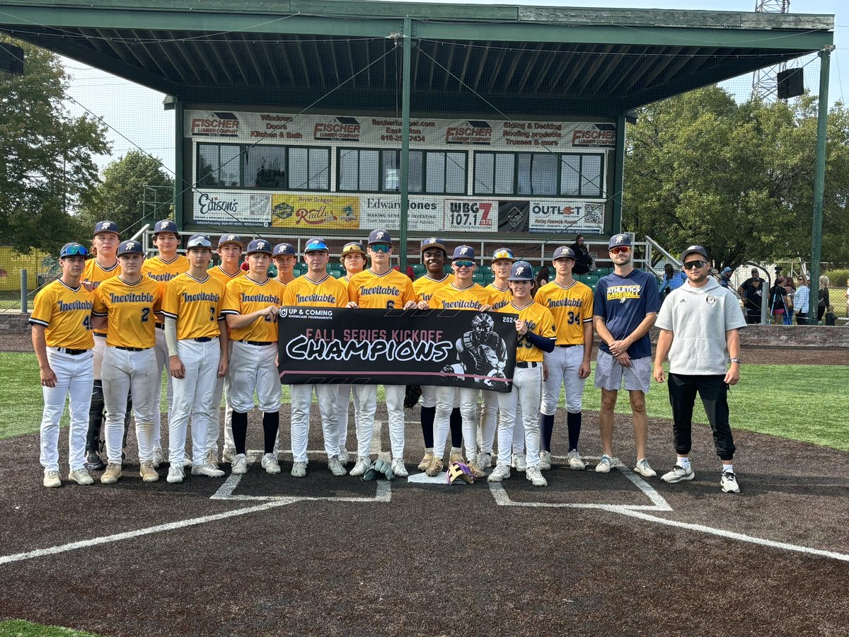UandCBaseball's tweet photo. 📍 Lloyd Hopkins Field

Inevitable Upperclass (@NickHerrinsAs) Win the #STLFallSeriesKickoff and take home the banner ‼️

#UandCBaseball https://t.co/cZjEs1657c