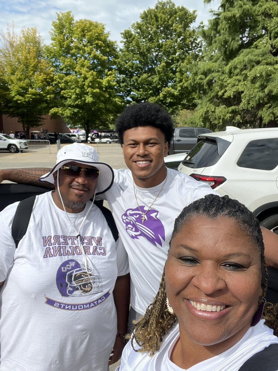 Relonda Alexander tweet media