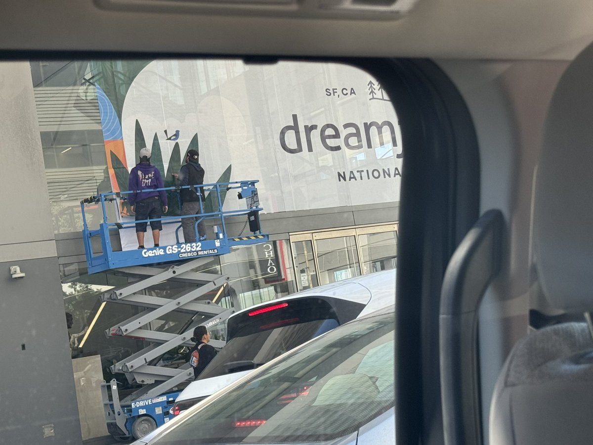 Lauren Bolopue ☁️ tweet media