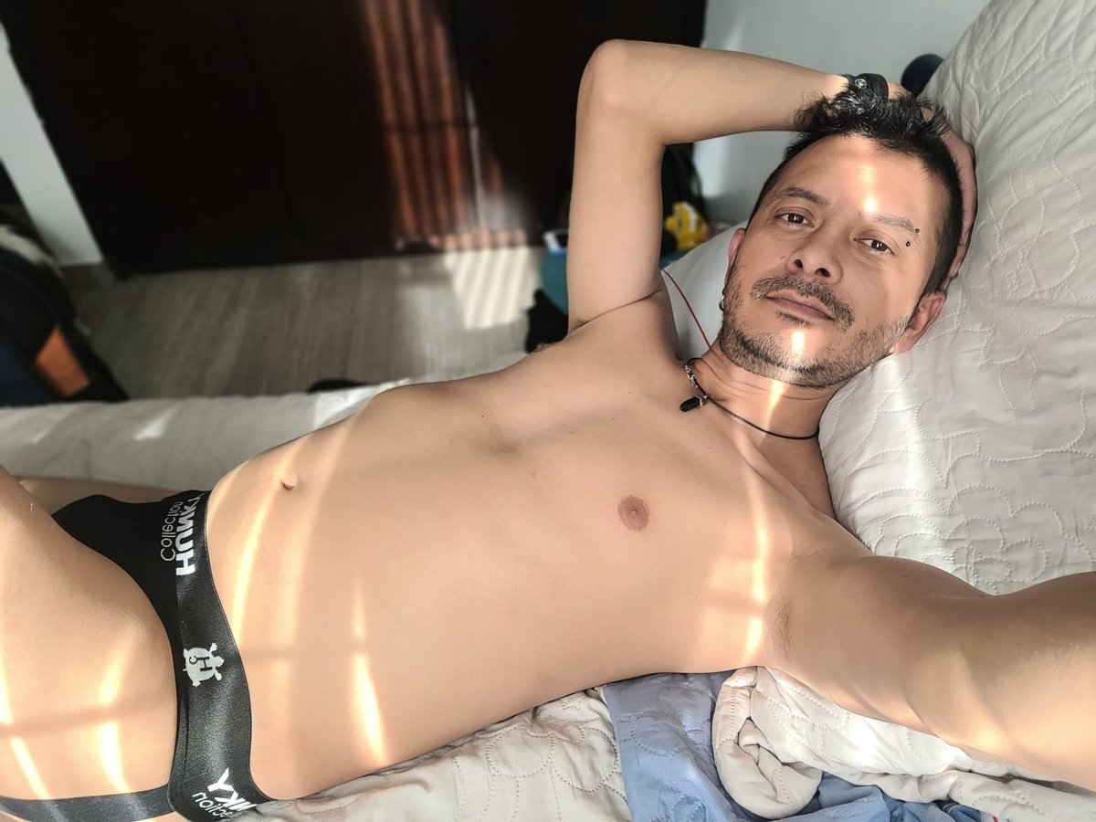 Día de pereza..... Que terminen de pasar un bonito domingo....