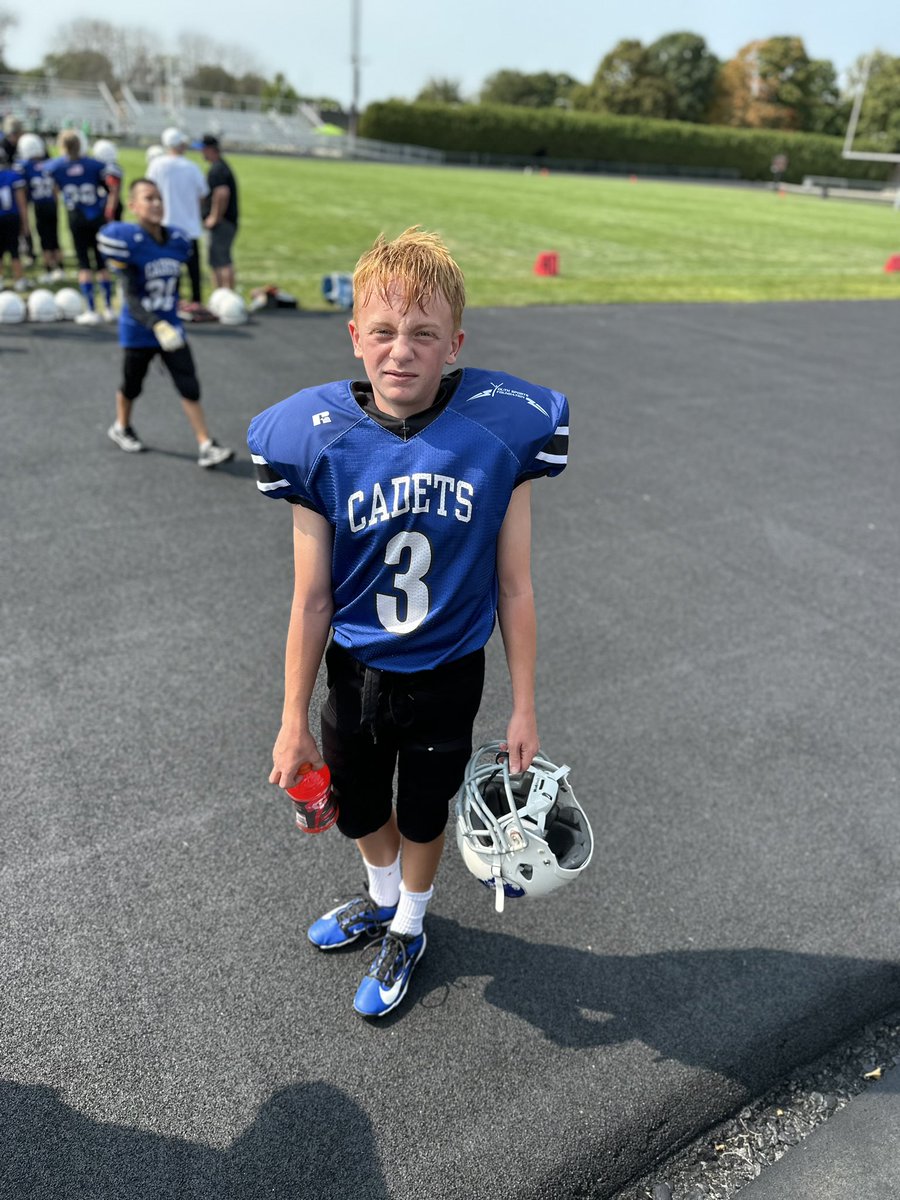 HollaAtHollyO's tweet image. After a season ending ankle break, Mason came back with vengeance today! 3 touchdowns and some solid tackles on defense! What a great team win for these young Cadets. Couldn’t be more proud!💙🏈 #lightingfast #slicingbutter #layinghits