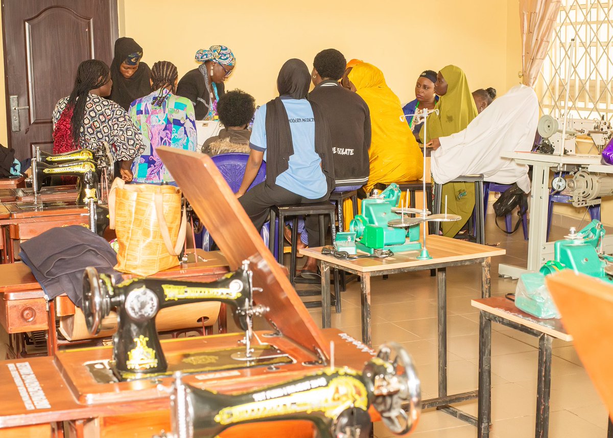 CentreUnijos's tweet photo. ITF SUPA skill-up Artisan Trainees https://t.co/jiPNJW1FBn