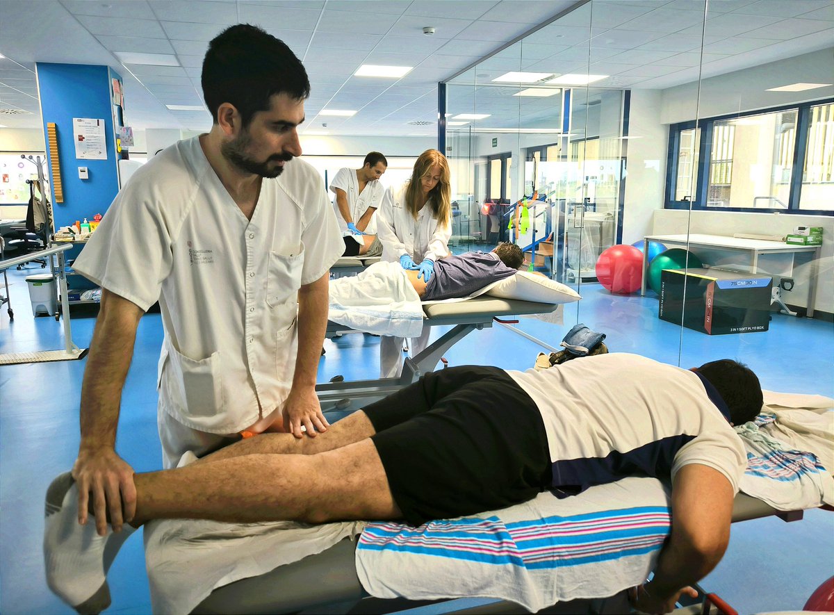 Hospital d'Inca (@hospitaldeinca) on Twitter photo ♥️ Gràcies a totes i tots els fisioterapeutes de l'Hospital d'inca
#DiaMundialdelaFisioterapia
<a href="/FerrerXisco/">Xisco Ferrer</a> <a href="/javiurenam/">Javier Ureña</a> <a href="/ibsalut/">Servei de Salut de les Illes Balears (IB-SALUT)</a> <a href="/SalutGOIB/">Conselleria de Salut</a> ♥️ Gràcies a totes i tots els fisioterapeutes de l'Hospital d'inca
#DiaMundialdelaFisioterapia
<a href="/FerrerXisco/">Xisco Ferrer</a> <a href="/javiurenam/">Javier Ureña</a> <a href="/ibsalut/">Servei de Salut de les Illes Balears (IB-SALUT)</a> <a href="/SalutGOIB/">Conselleria de Salut</a>
