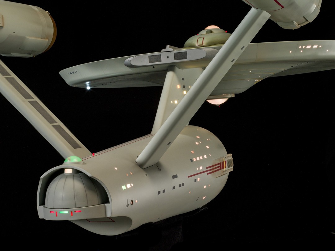 airandspace's tweet photo. #OTD in 1966 #StarTrek (TOS) debuted on TV screens across the U.S. The original starship Enterprise studio model used in the TV show is in our collection and on display at our DC Museum: https://t.co/yawCZeShaJ https://t.co/CHAJ7D3BEG