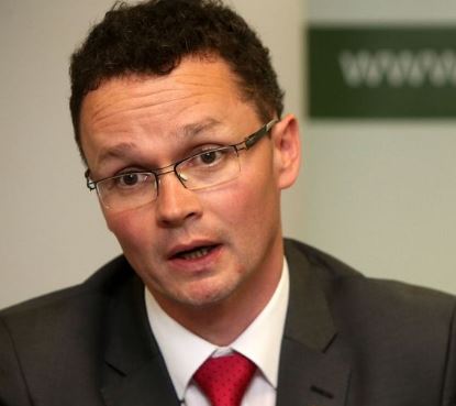 Boglawyer's tweet photo. OK you #tit who got the biggest #bribe #backhander #wadofcash from the #bikeshed scam.
Come out of hiding you #Corrupt #Blueshirt #SewerRat #Pawdi https://t.co/BTCXtzWFSf