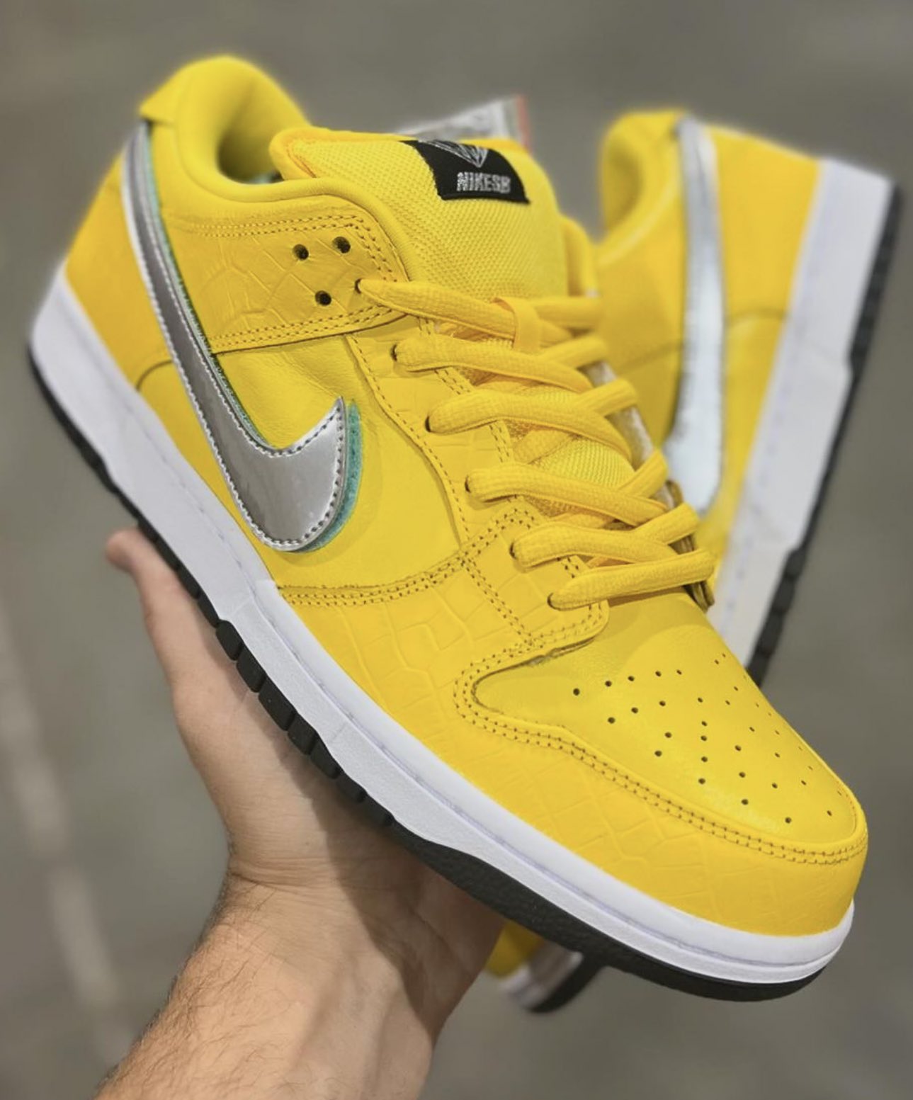 Nike sb canary sale