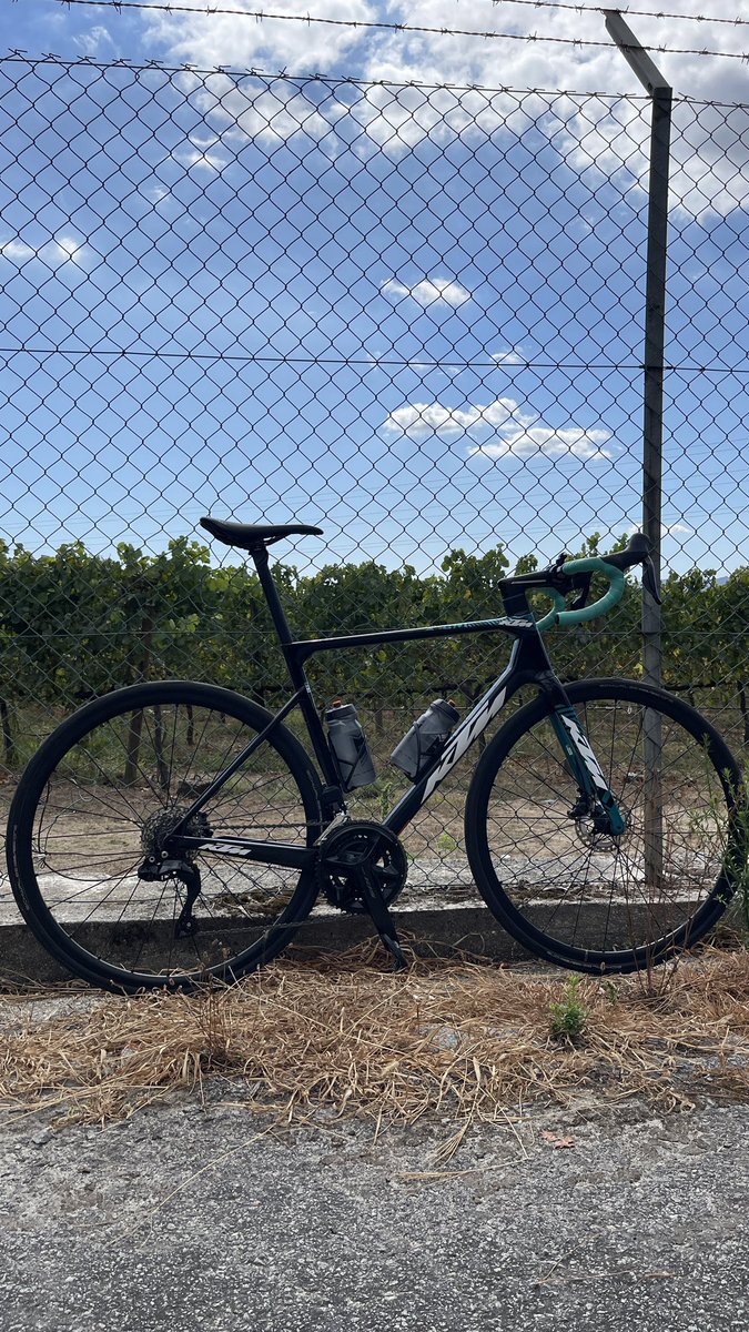 NickAthlete's tweet photo. Today’s heart-shaped route on my bike, just for you!

#cycling #bicycle #riding #RideWithMe #FitnessTrip #fitness #WeightLoss https://t.co/FU6brgO9Ug