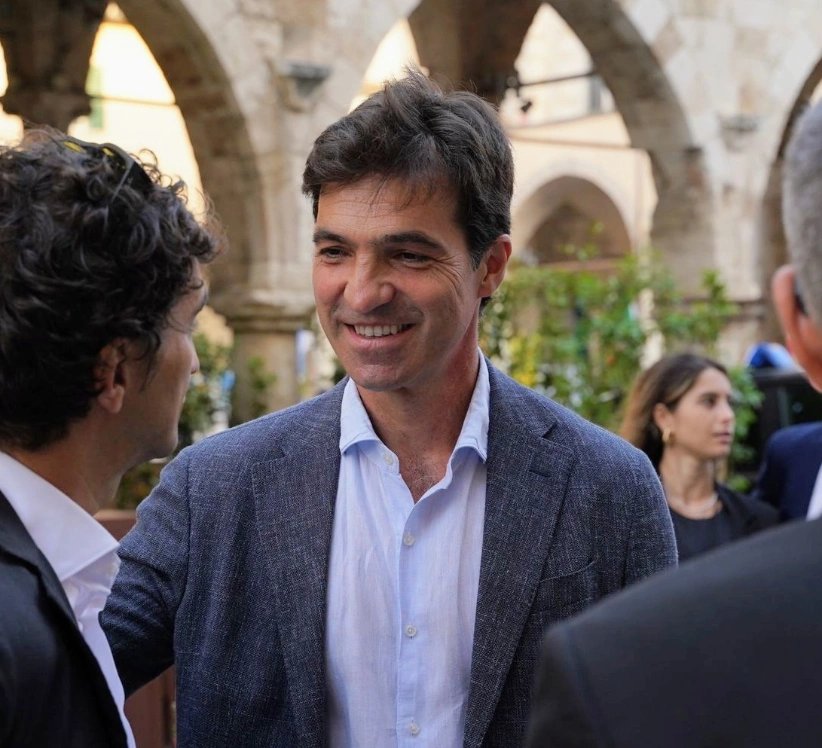 Vi aspetto fra poco in diretta Facebook da Ascoli per il mio intervento conclusivo alla Festa Tricolore delle Marche!