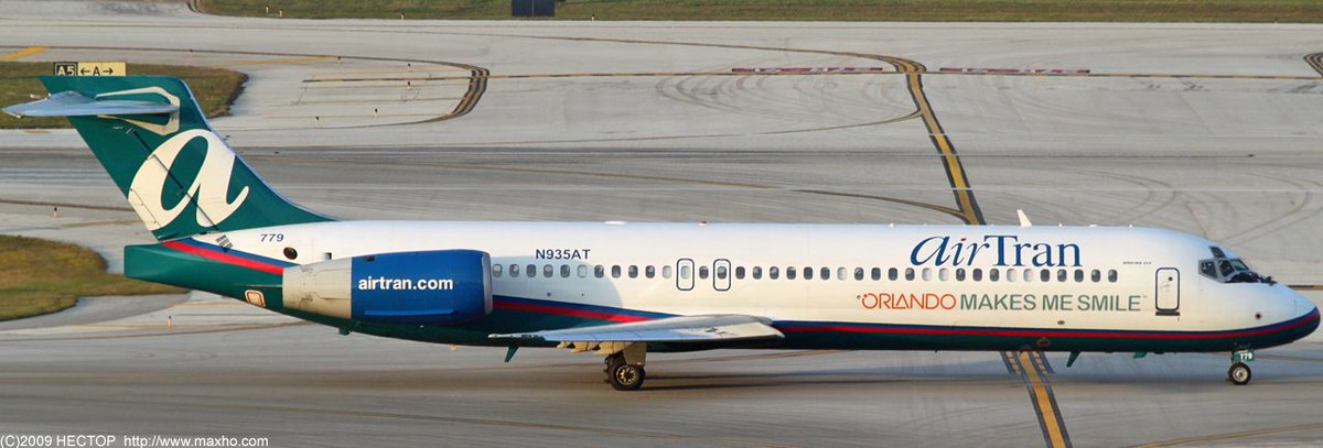 maxhocom's tweet image. Классика @FLLFlyer 2009
#FLL #KFLL #avgeek #spotting #Boeing #Boeing737  #Boeing717 #ContinentalAirlines #AIRES #SouthwestAirlines #AirTran #FortLauderdale #авиация #самолёты #споттинг #США #ФортЛодердейл #Боинг #Боинг737 #Боинг717