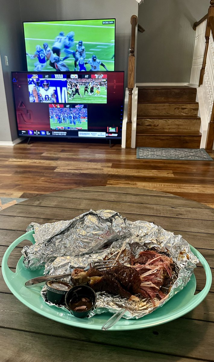Nicole Patterson (@msgpatterson) on Twitter photo 2 TVs, 2 of <a href="/hooverl_/">LeBronte Hoover, M.Ed</a> & <a href="/HooverTrecey/">Coach Trecey Rew-Hoover</a> #BodyrockBBQ turkey legs, 7 hours of uninterrupted football = 1 perfect Sunday.
🏈🍗👏🏻 2 TVs, 2 of <a href="/hooverl_/">LeBronte Hoover, M.Ed</a> & <a href="/HooverTrecey/">Coach Trecey Rew-Hoover</a> #BodyrockBBQ turkey legs, 7 hours of uninterrupted football = 1 perfect Sunday.
🏈🍗👏🏻