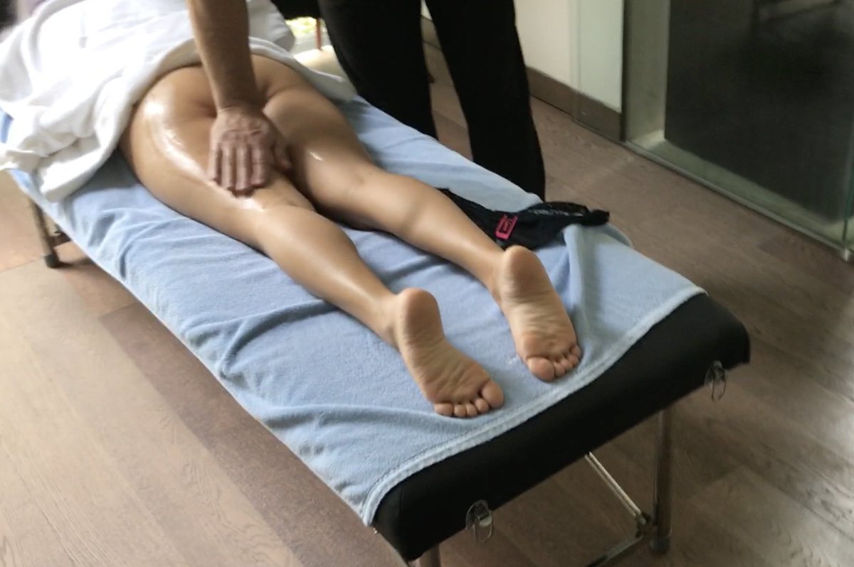 cift_81's tweet photo. Anlık cıftler yada tek bayanlar erotik masaj zamanı Dm ye gelin bu akşam musaıtım https://t.co/W6dzVoAjS8