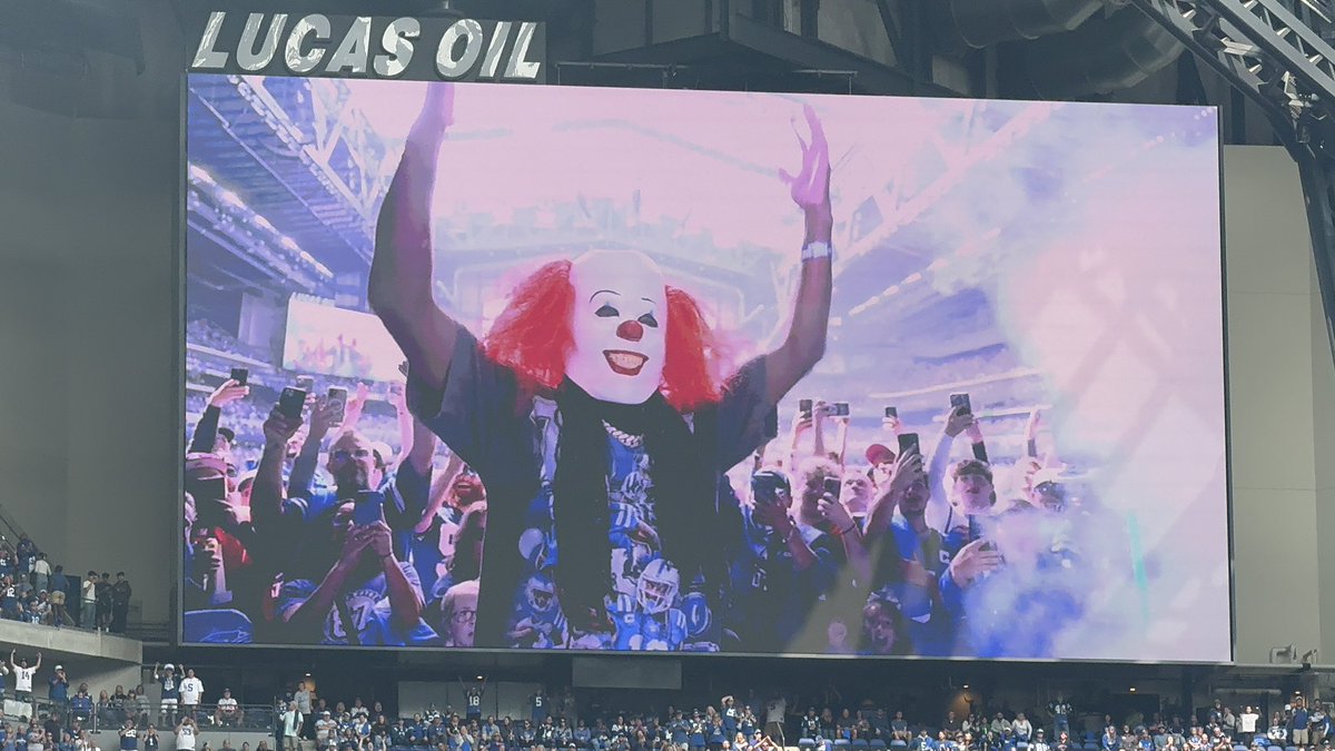 johnson_maren's tweet image. TY, TY, TY!!!! Yesssssss!!!!! @Colts, that was perfect!!!👏🏻👏🏻👏🏻 We love ya, @TYHilton13!!! GO COLTS!!!!💙🤍🏈🤡🙌🏻🥰 #ForTheShoe #ColtsNation #HOUvsIND #Kickoff2024