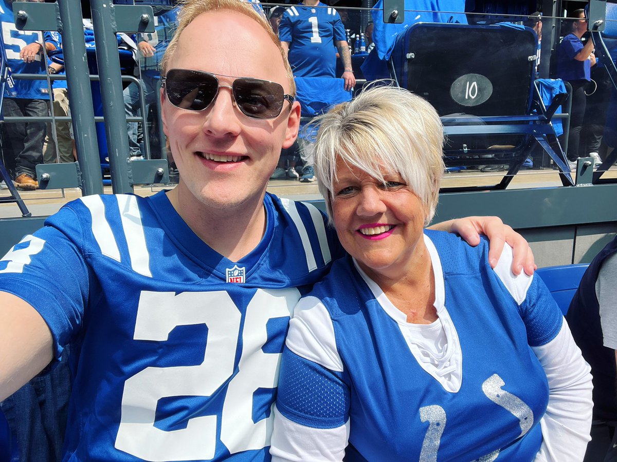 Been counting down since February. Roof open bay-bee. Let’s go @colts 🏈😎