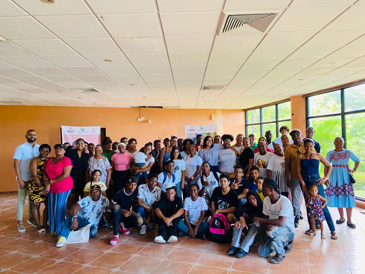 MaxxOG's tweet image. El ayudar a la gente para hacer crecer sus emprendimientos y negocios, me llena de gran satisfacción cada día. #FundacionReservas