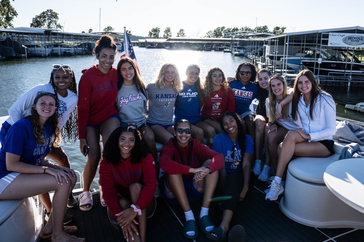 Kansas Women's Basketball tweet media