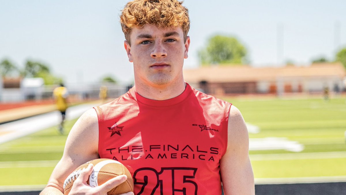 Six Star Football | KANSAS (@6starfootballks) on Twitter photo KANSAS PROSPECT SPOTLIGHT | Stock risers, top WR in the ‘25 class names to know
💥Six Star Football takes a look at several talented prospects, including @Quin_myers1 <a href="/gradynorris23/">Grady Norris</a> <a href="/weston_rock/">Weston Rock</a> others ...
sixstarfootball.com/article/kansas… KANSAS PROSPECT SPOTLIGHT | Stock risers, top WR in the ‘25 class names to know
💥Six Star Football takes a look at several talented prospects, including @Quin_myers1 <a href="/gradynorris23/">Grady Norris</a> <a href="/weston_rock/">Weston Rock</a> others ...
sixstarfootball.com/article/kansas…