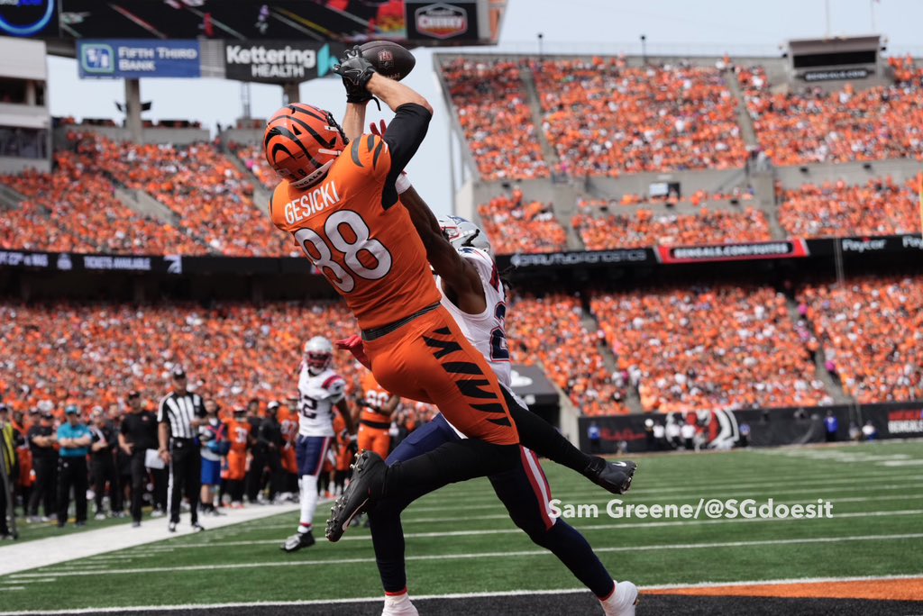 SGdoesit's tweet image. Touchdown called back after review.