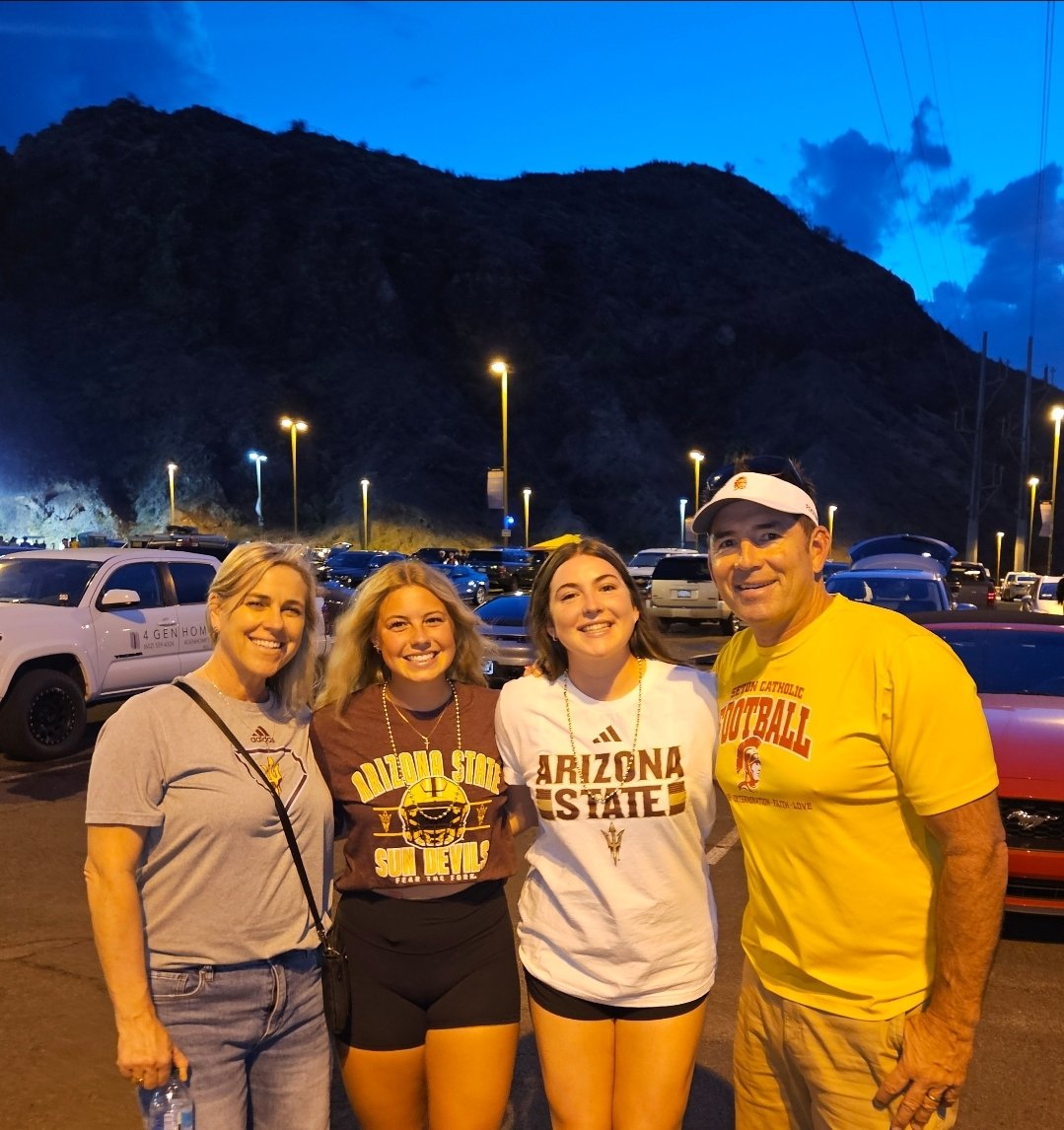 CoachZu94's tweet photo. Great 24 hours of football starting with a Seton Catholic win over St. Mary's, a big @NavyFB win over Temple, amazing @NIU_Football win over the Irish, then the Sun Devils with the big win over Mississippi State! #WeekendToRemember https://t.co/mbiXNXTS84
