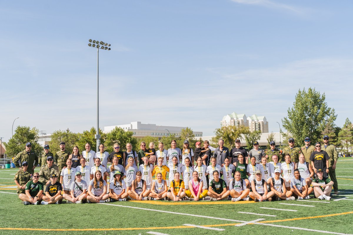 CanadaWest's tweet photo. It’s not every day you get a @RCAF_ARC flyover before your home opener ✈️

The flyover featured two CT-156 Harvard II aircraft and proved to be good luck for the host @ReginaCougars, who flew past Alberta 2-1!

📸: Shaira Castillo https://t.co/aQObrjx4yf
