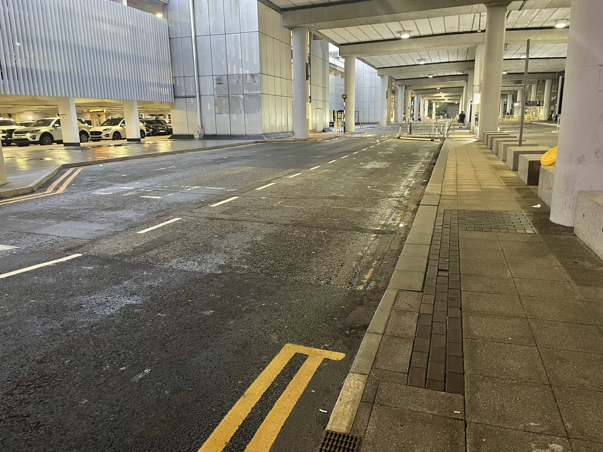 Eugene Pozniak tweet media