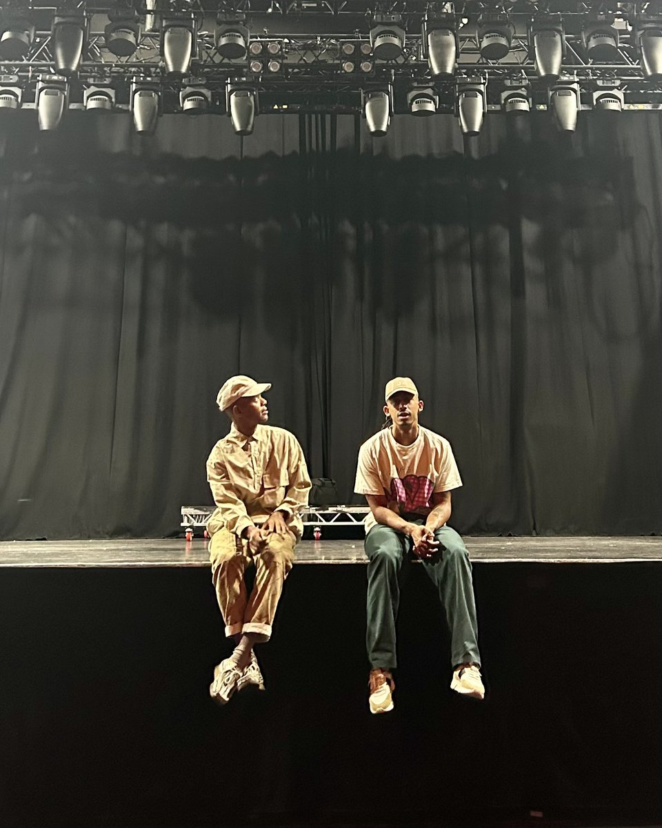 Rizzle Kicks tweet media