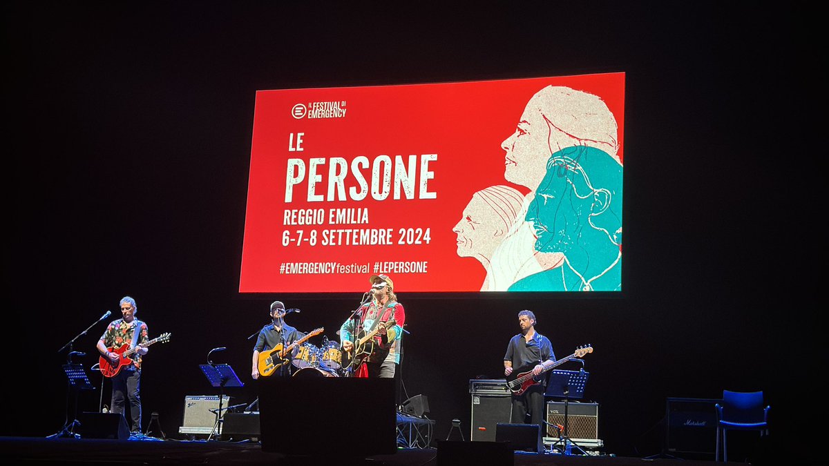EmergencyBO's tweet image. Ultimi scampoli di #EMERGENCYfestival continuiamo a sostenere #Emergency e le sue attività