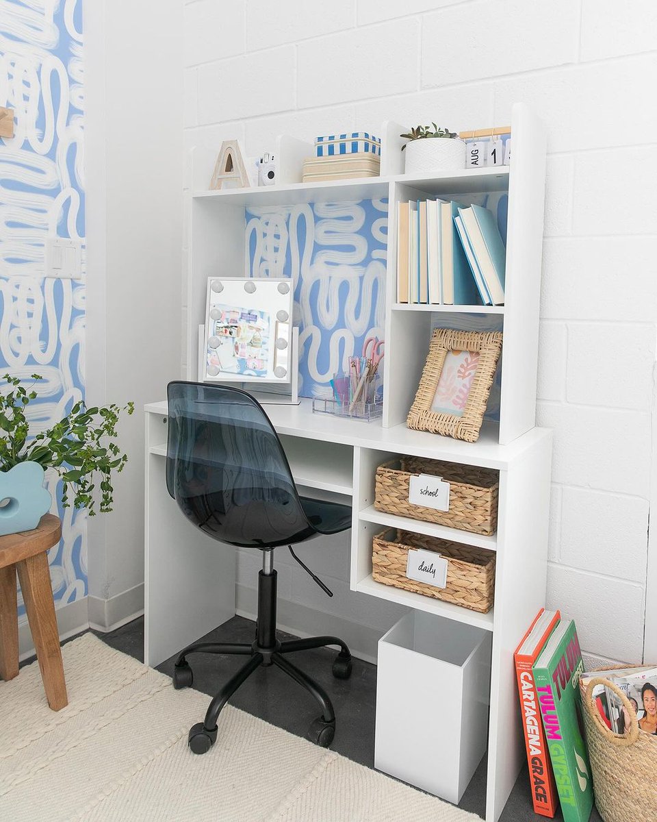 iDesign (@idlivesimply) on Twitter photo This dorm room is everything!🌟 
Whatever your organizing needs are, our bins are the solution! Shop now at with the link in our bio!💙 🌈 
📸: @thehomedit
#iDLiveSimply #idesign #organize This dorm room is everything!🌟 
Whatever your organizing needs are, our bins are the solution! Shop now at with the link in our bio!💙 🌈 
📸: @thehomedit
#iDLiveSimply #idesign #organize