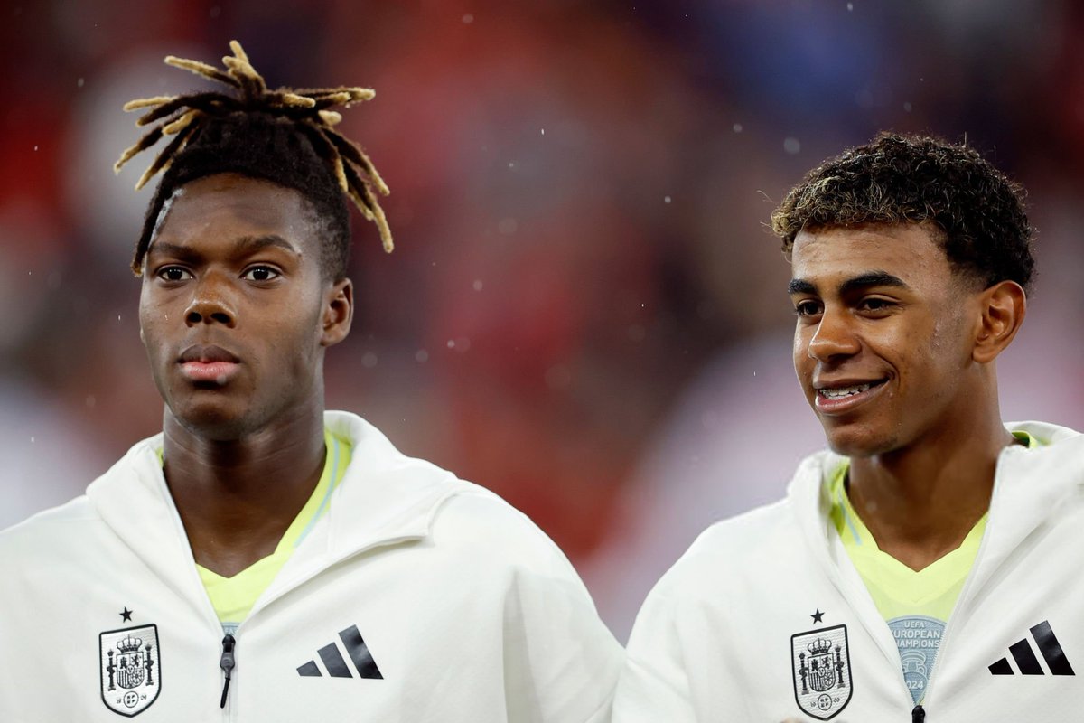 HQPbarca's tweet image. Athletic Bilbao Player &amp;amp; Lamine Yamal #SUIESP #UefaNationsLeague