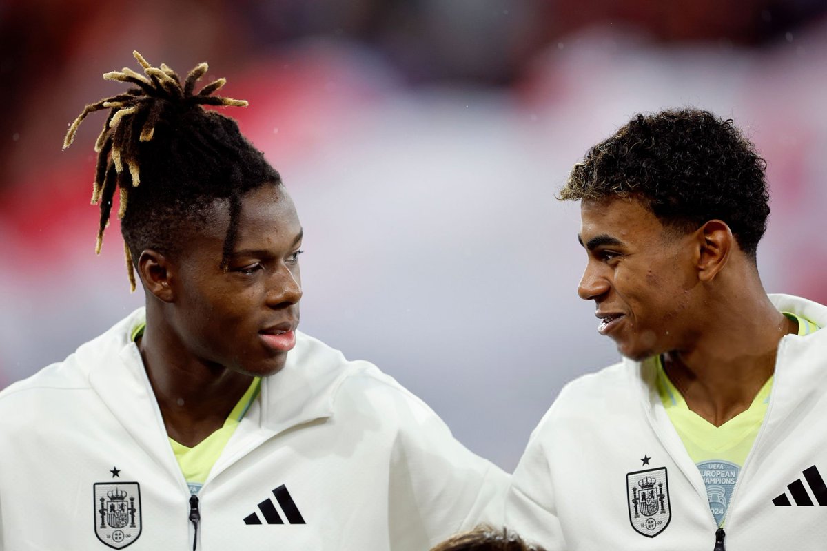 HQPbarca's tweet image. Athletic Bilbao Player &amp;amp; Lamine Yamal #SUIESP #UefaNationsLeague