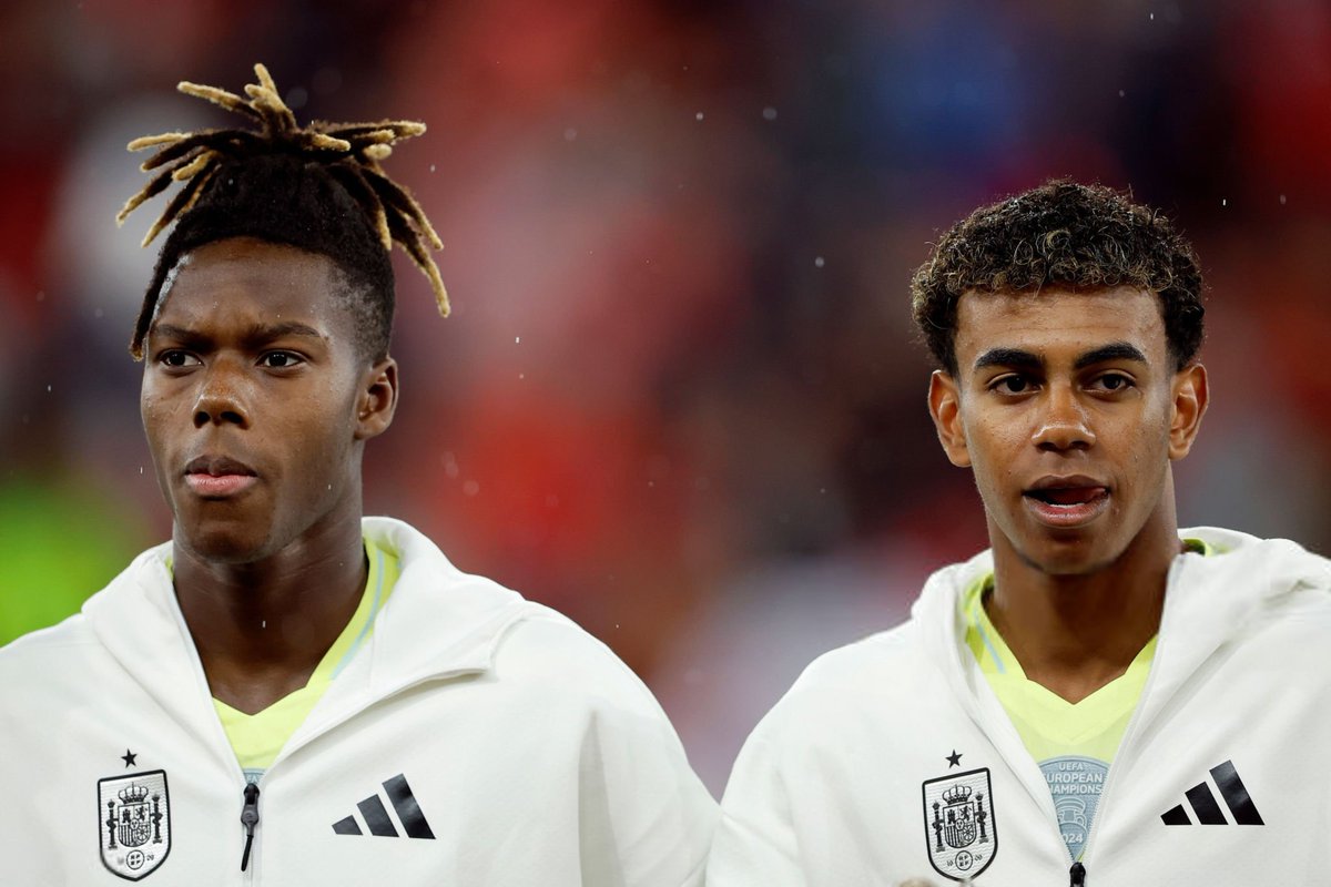 HQPbarca's tweet image. Athletic Bilbao Player &amp;amp; Lamine Yamal #SUIESP #UefaNationsLeague