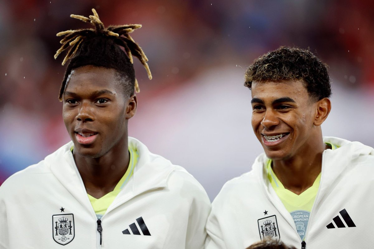 HQPbarca's tweet image. Athletic Bilbao Player &amp;amp; Lamine Yamal #SUIESP #UefaNationsLeague