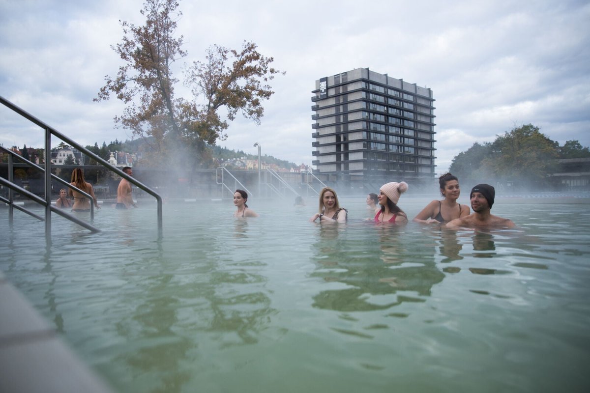 NEW in our International Section: "Soak Away Your Troubles in Legendary #Czech Spa Town of Karlovy Vary" by Linda Barnard.

vacaynetwork.com/soak-away-your…