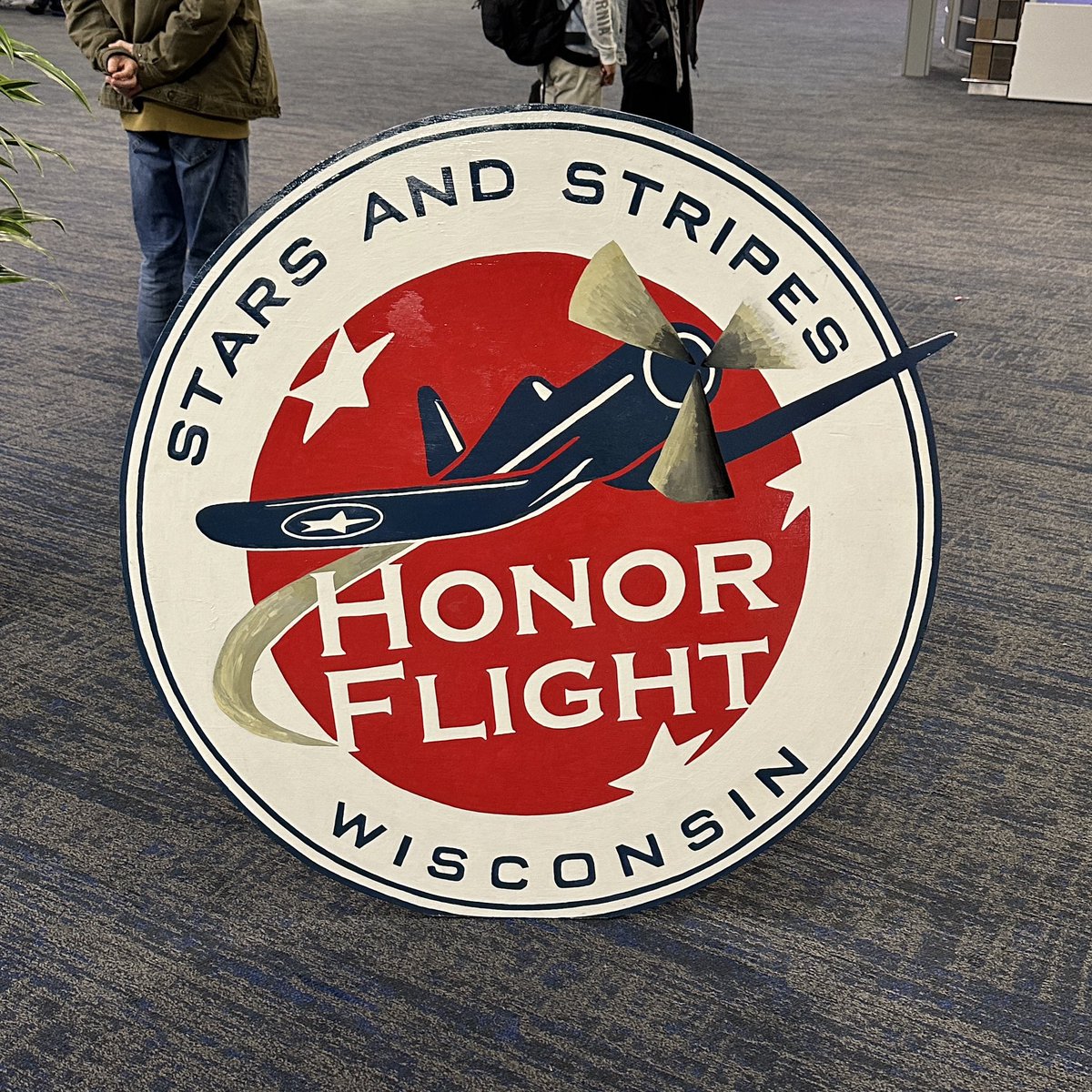 Carthage Men's Basketball (@carthage_mbb) on Twitter photo Volunteered w/ <a href="/SSHonorFlight/">Stars and Stripes Honor Flight</a> last night! Our guys helped the wheelchair crew get the chairs where they needed to be for the vets. We also got to welcome them as they deplaned & watch the parades! Very cool night w/ an awesome organization ๐บ๐ธ
#CarthageBasketball #FirebirdFamily Volunteered w/ <a href="/SSHonorFlight/">Stars and Stripes Honor Flight</a> last night! Our guys helped the wheelchair crew get the chairs where they needed to be for the vets. We also got to welcome them as they deplaned & watch the parades! Very cool night w/ an awesome organization ๐บ๐ธ
#CarthageBasketball #FirebirdFamily