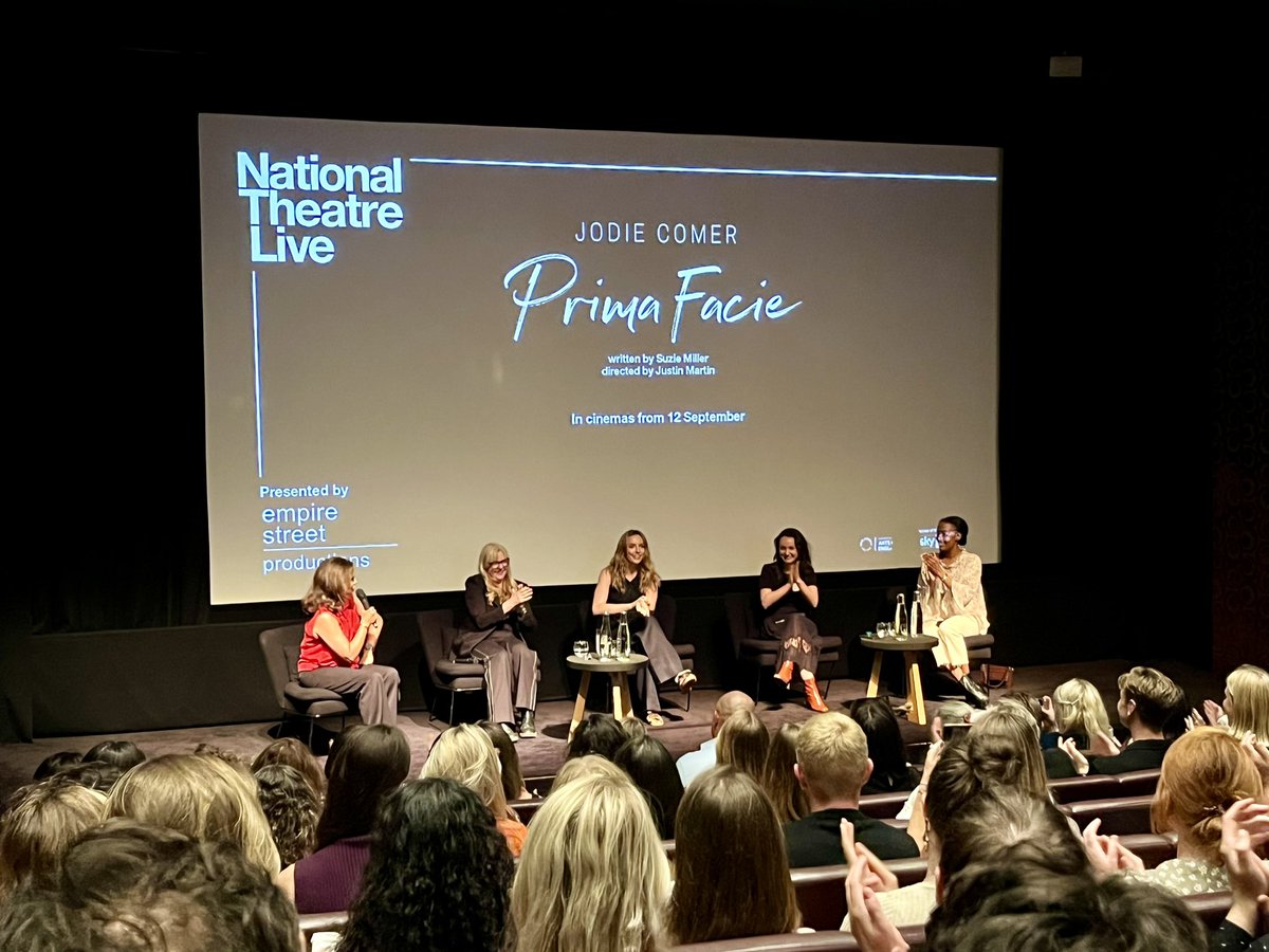 Jodie Comer 🤝 <a href="/SuzieMillerWrtr/">Suzie Miller</a>

Tonight we honour the 1 in 3 and we welcome #PrimaFaciePlay back to cinemas around the world.
