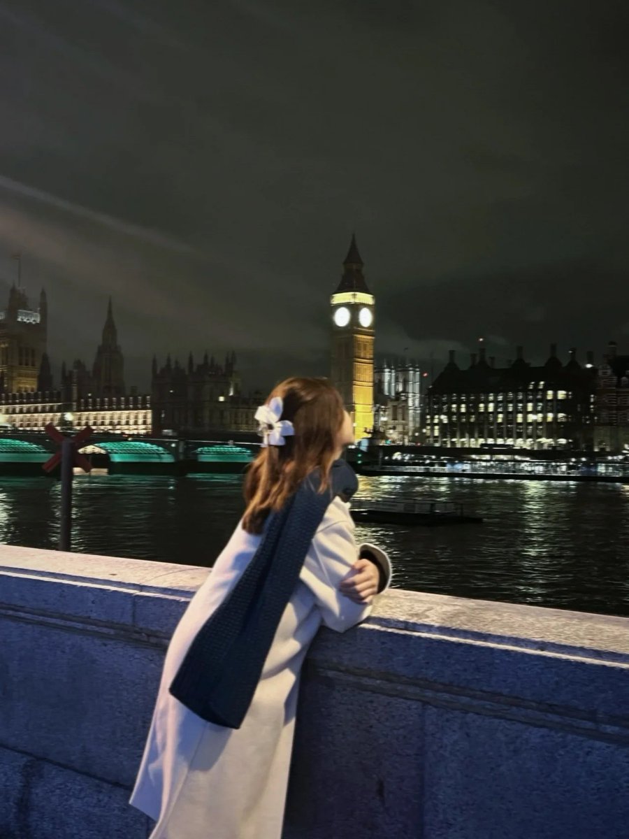 Little bit of fresh breeze to relief my stress of this long week 🍃🍃