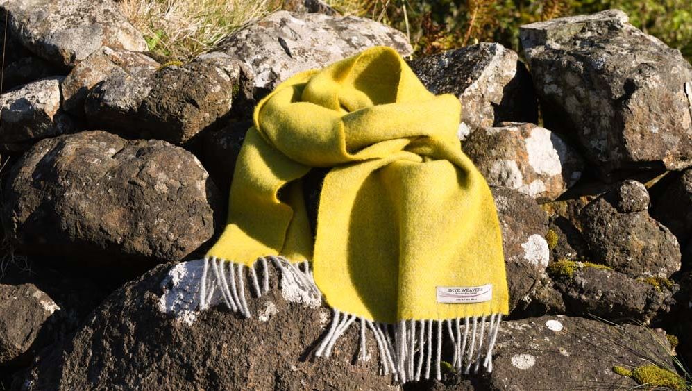 SkyeWeavers's tweet photo. Summer seemed to pass us by this year. But it finally arrived at the same time as these scarves. So we named them – the Skye Sunshine Scarf 😎 In the shop now: https://t.co/C6JPgPvRir https://t.co/4VVDwJQB9p