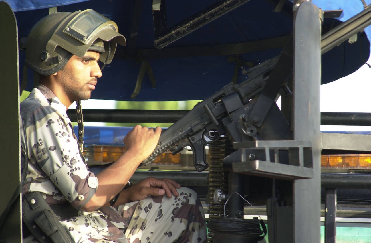 B AREV on X Swiss PSH 77 titanium helmet used by Saudi National Guardsman early 2000s period. https t cSvky77sHI X