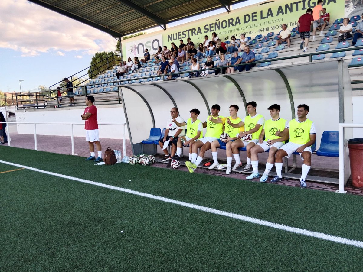 Mora_CF's tweet photo. PRETEMPORADA 

📋 @Mora_CF 4-2 @cd_urda 

⚽️ Germán 
⚽️⚽️⚽️ @Rodrigog_9 

#MoraCF⚪️⚪️ https://t.co/CICikCOhAp
