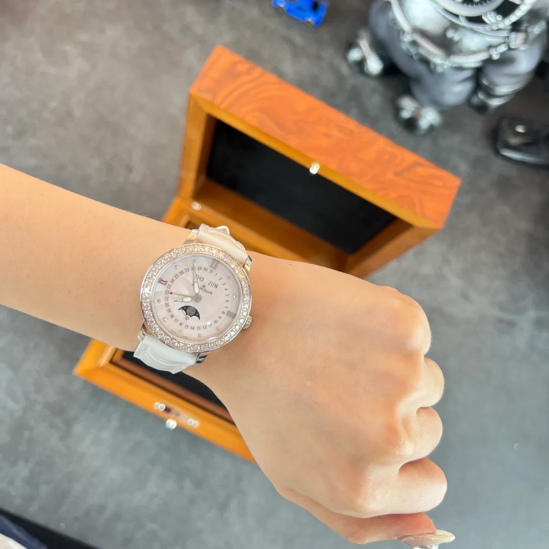 Get Blancpain Moon Beauty 🌙