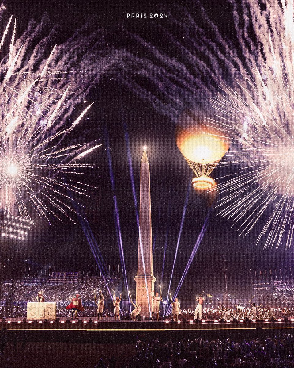Tristesse de voir ce moment se terminer. Mais ce tableau est magnifique ! Cet été entre parenthèse se termine, la France était terre de sport, de joie, de bonheur et de cœur ! Retour à la réalité demain ! #Paris2024