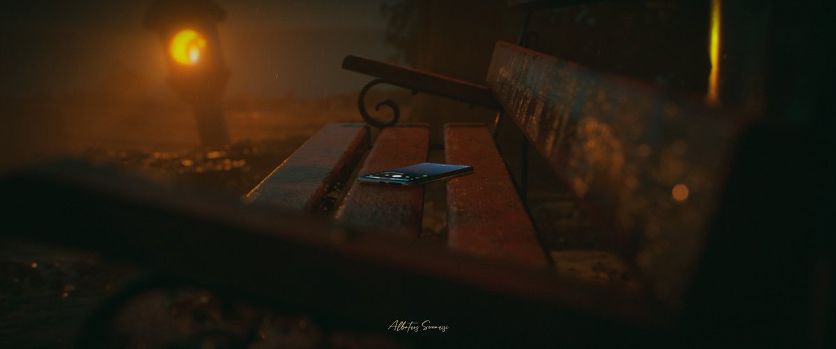 RageOfHydra's tweet image. Yaklaşık bir sene önce Unreal Engine 5 ile yaptığım "Loneliness" isimli çalışmam. Işıklandırmada ve yansımalarda Lumen teknolojisini kullandım. Artstation profilime daha fazla özen göstermem gerektiğini düşündüğüm için yükledim. Umarım beğenirsiniz :)