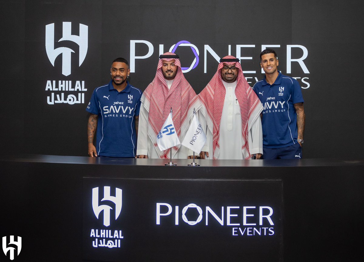 Alhilal_EN's tweet photo. 📸"Pioneer Events" .. The Hospitality Sponsor at #AlHilal 💙 https://t.co/PD5zJ41AuZ
