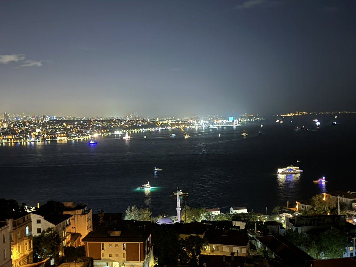 Eddie Crouch tweet media