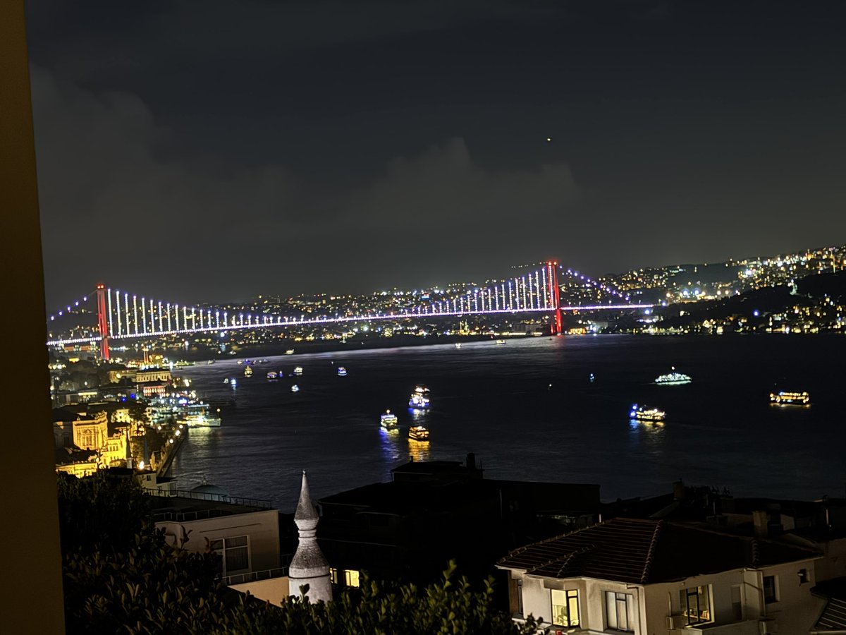 Eddie Crouch tweet media