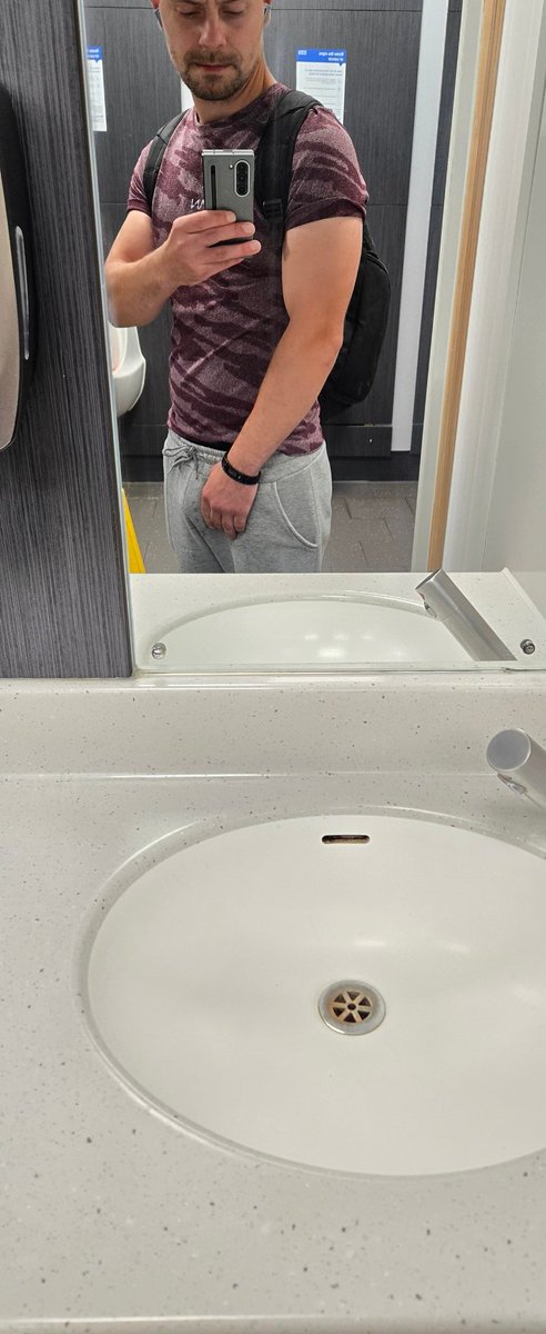 4KSolution's tweet image. Been going gym for over a month getting back to my best