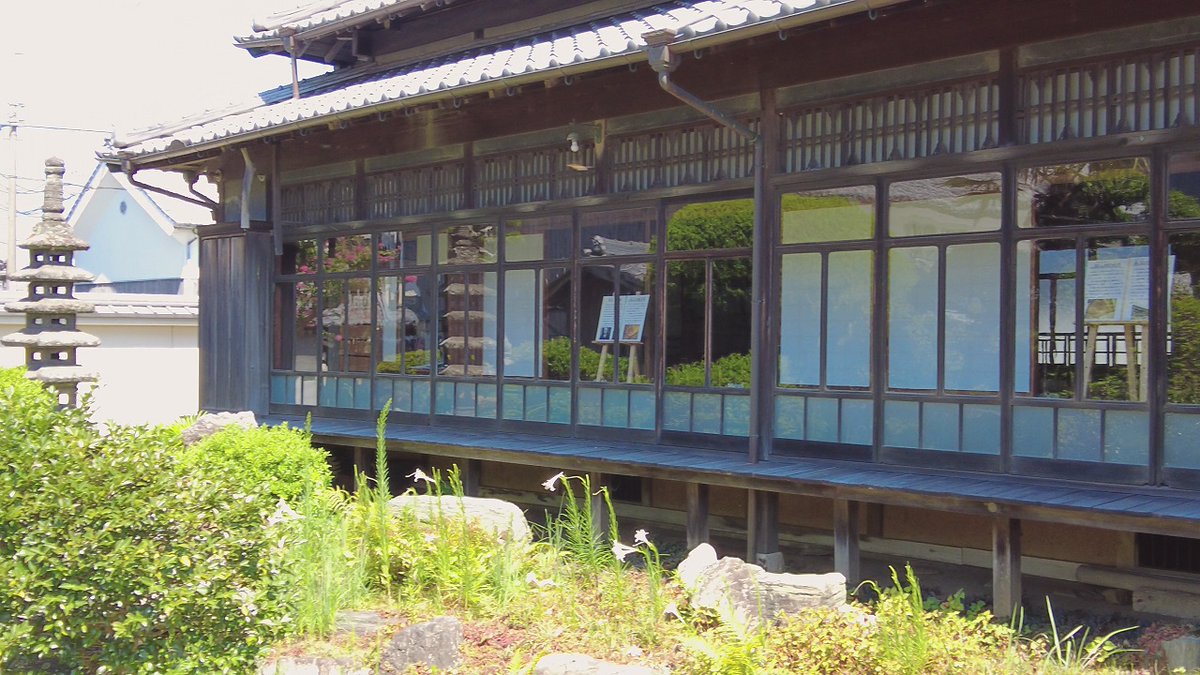wtlsij's tweet photo. “Walk in Peaceful Town in Japan - Nagahama, Ehime – The town with the old drawbridge【4K】”
YouTube - https://t.co/HOT95sLdbG ← Let’s check the video!

#wtlsij #Japan #walk #relaxing https://t.co/zzSXUyNlHc